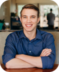 Headshot of Tom Reis Software Engineer at Showami